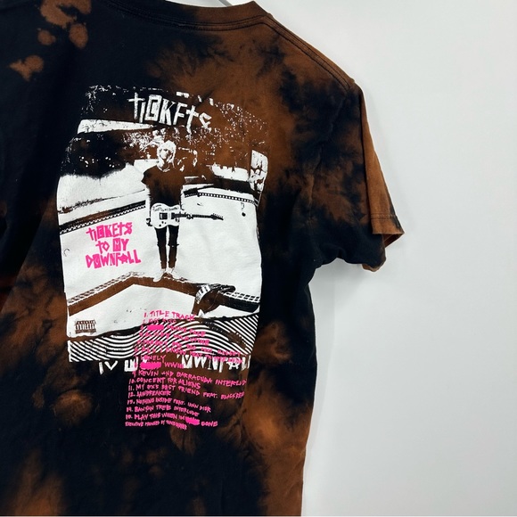 Machine Gun Kelly Tickets To My Downfall Tour Short Sleeve Shirt Size Medium - Picture 7 of 8